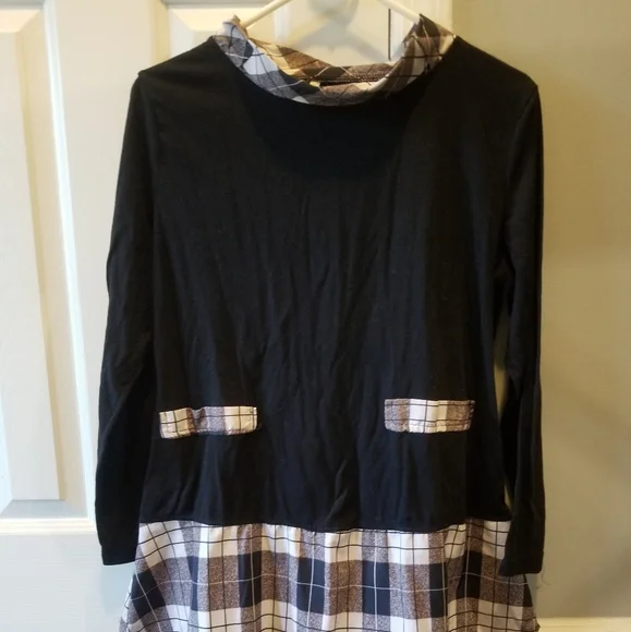 Designer unknown one piece 2 shirt look top - Picture 1 of 3